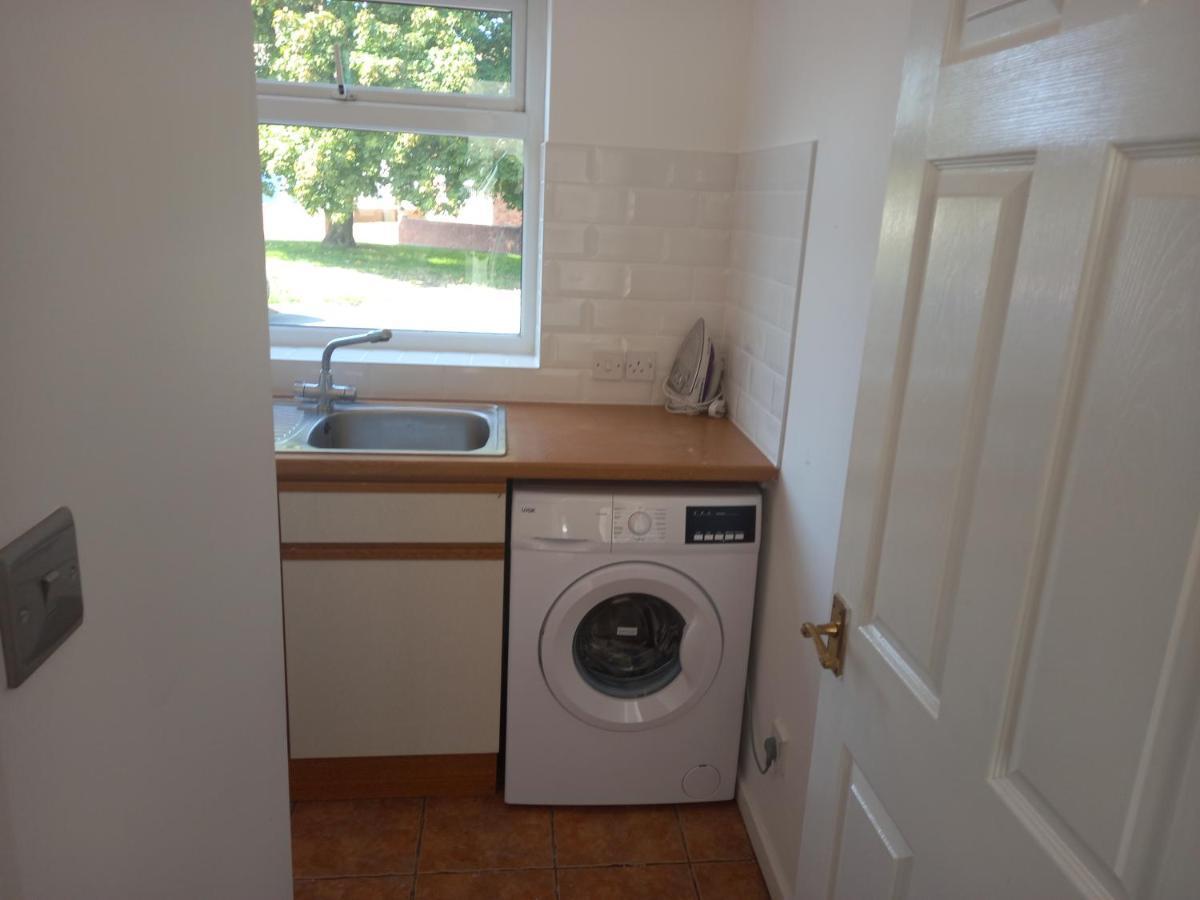 Leominster 3 Bedroom House Parking Garden Private エクステリア 写真