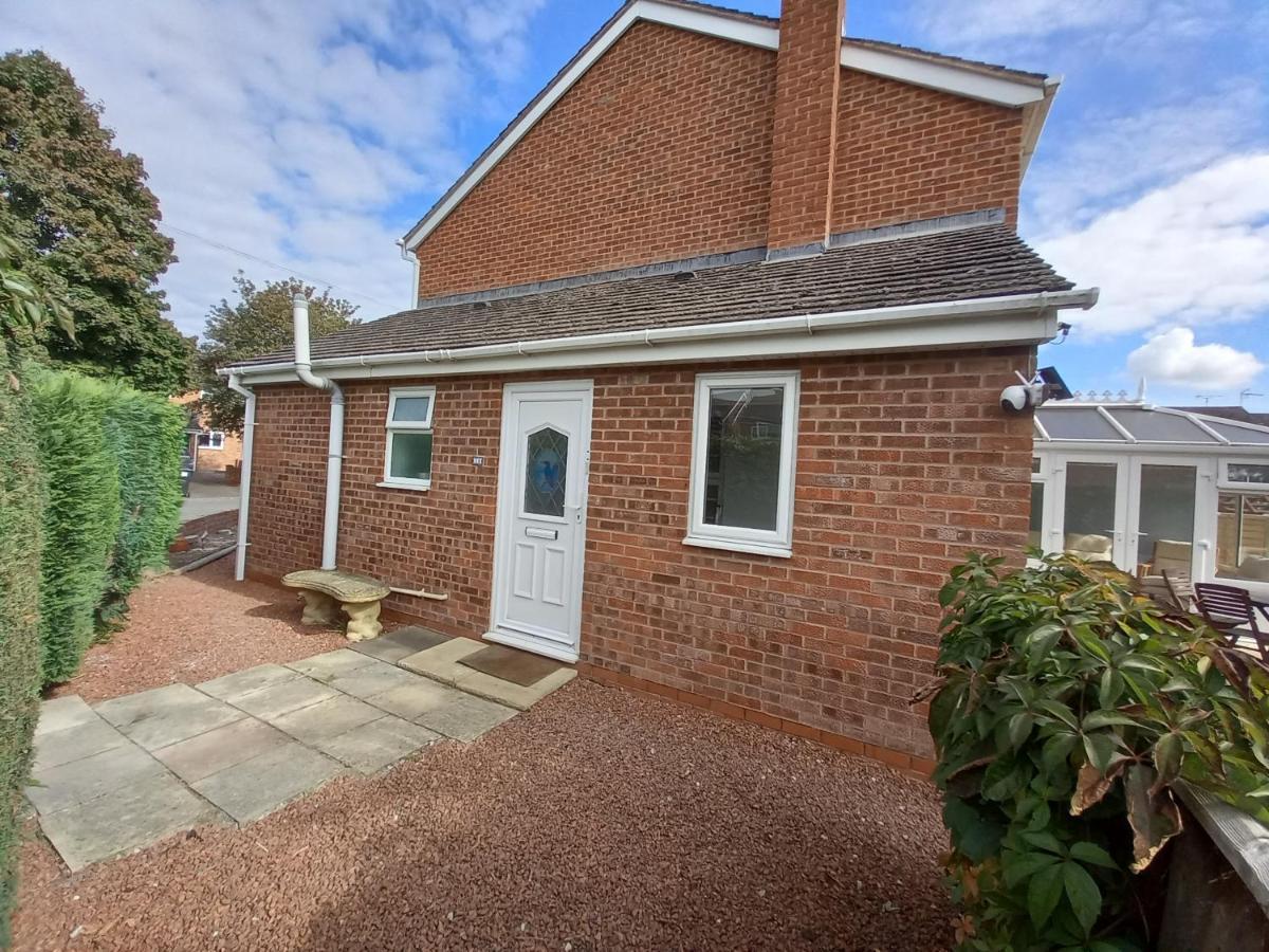 Leominster 3 Bedroom House Parking Garden Private エクステリア 写真
